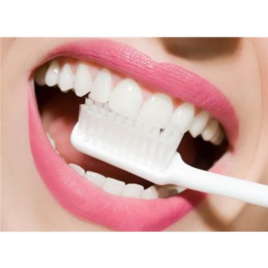 الخيزران الفحم الأسنان الأسنان - مراجعة Teeth Whitening Q&M وسعره