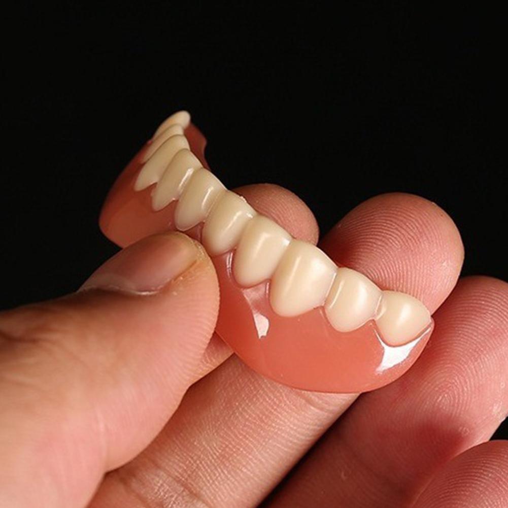 أسنان اصطناعية جديدة من السيلي - مراجعة Teeth Whitening Veneers وسعره