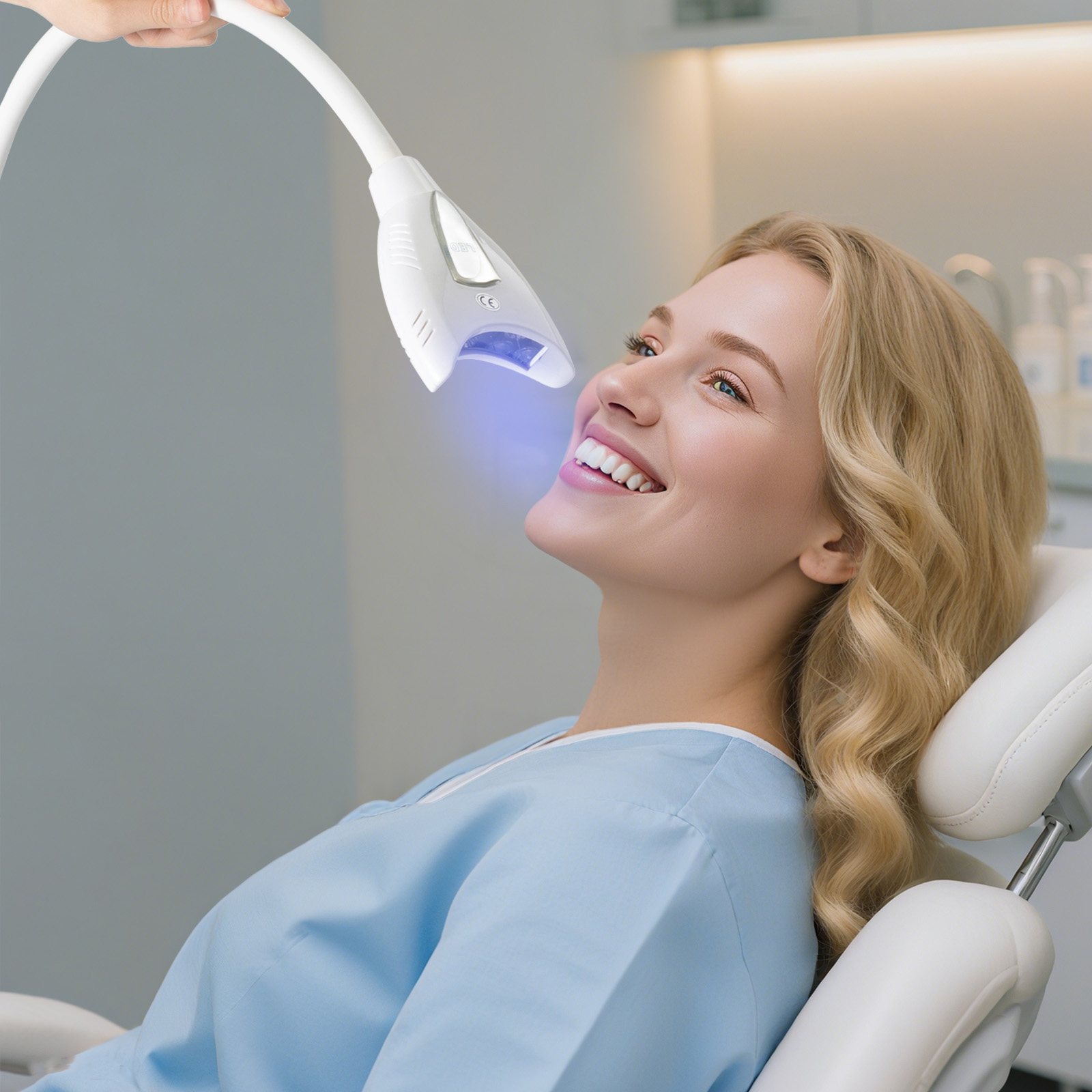 جهاز تبييض الأسنان مع حامل قاب - مراجعة Teeth Whitening Zoom وسعره